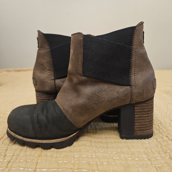 Sorel Addington Chelsea Ankle Boots Black Brown Leather Chunky Heel Sz 7.5 - Picture 5 of 8